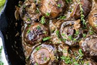 Creamy Mascarpone Garlic Mushrooms with Parmesan and Herbs