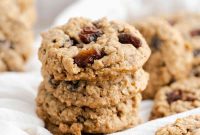 Soft Chewy Oatmeal Raisin Cookies That Stay Moist Longer
