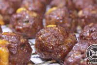 Smoky Cheddar-Stuffed Meatballs: Savory Baked Recipe