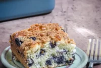 Blueberry Crumb Cake Recipe with Buttery Streusel