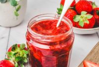 Homemade Strawberry Compote Recipe for Fresh Berries
