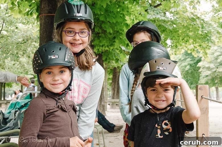 Friends Ready for a Pony Ride Paris | Umami Girl 780