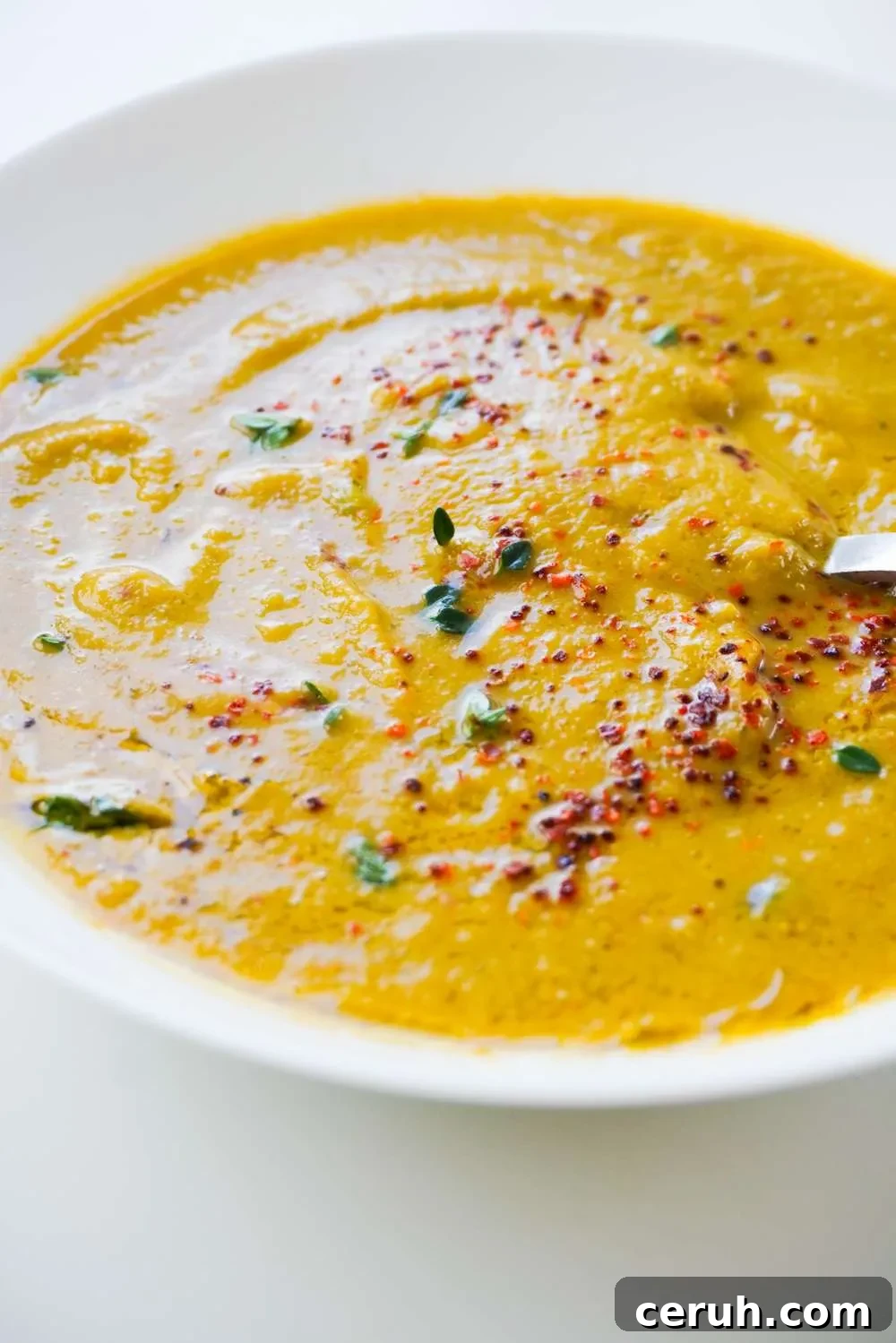 Creamy Spicy Broccoli Soup with Garlic and Chili Oil 3 This spicy broccoli soup is healthy and easy to make without any cream in one pot and 30 minutes. Packed with tons of vitamins, minerals, protein, fiber and lots of flavor, It's the ideal hot lunch or dinner recipe!