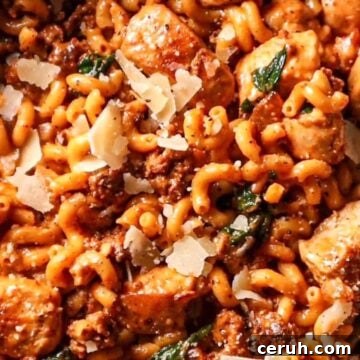 Creamy Chicken and Chorizo Pasta Bake 9 chicken & chorizo pasta