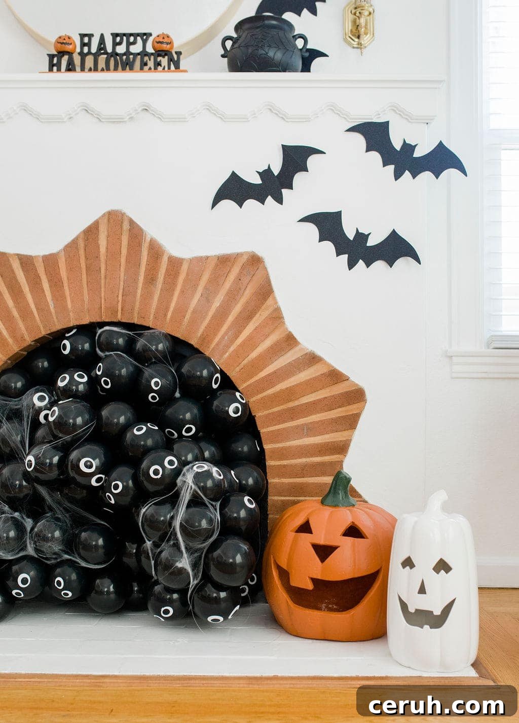Halloween Decorating Ideas: Creative Ways to Transform Your Home 3 img 106541 2