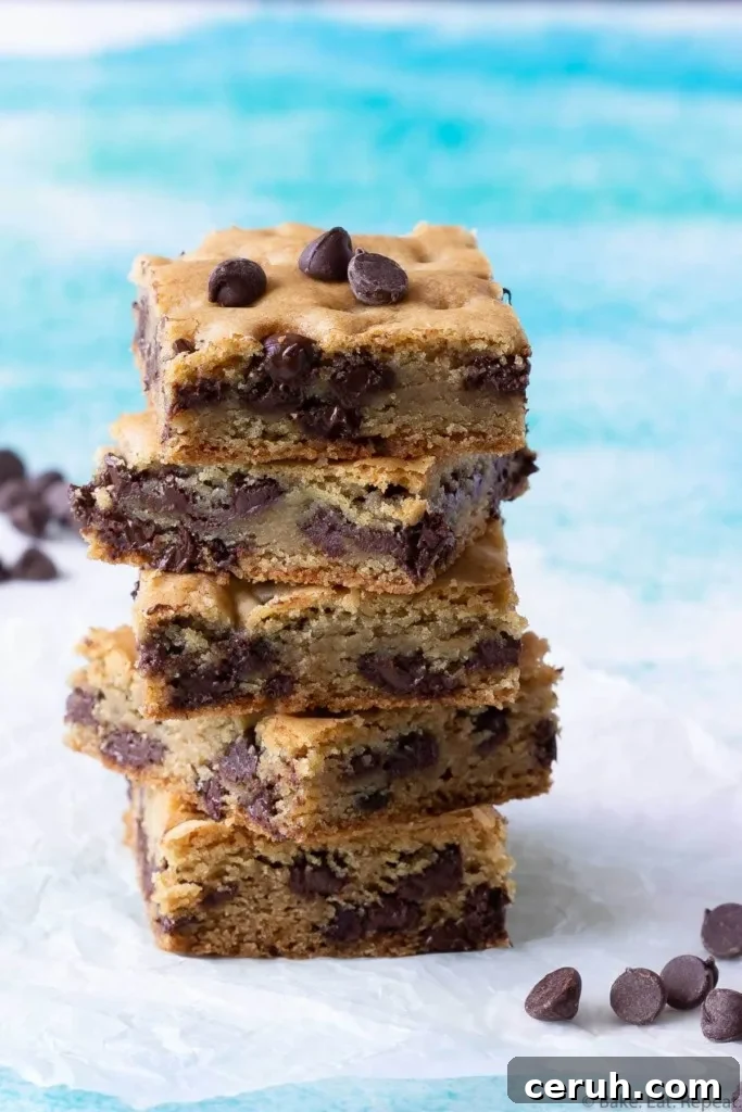 chocolate chip cookie bars