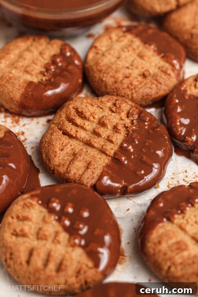 Low Carb Peanut Butter Cookies
