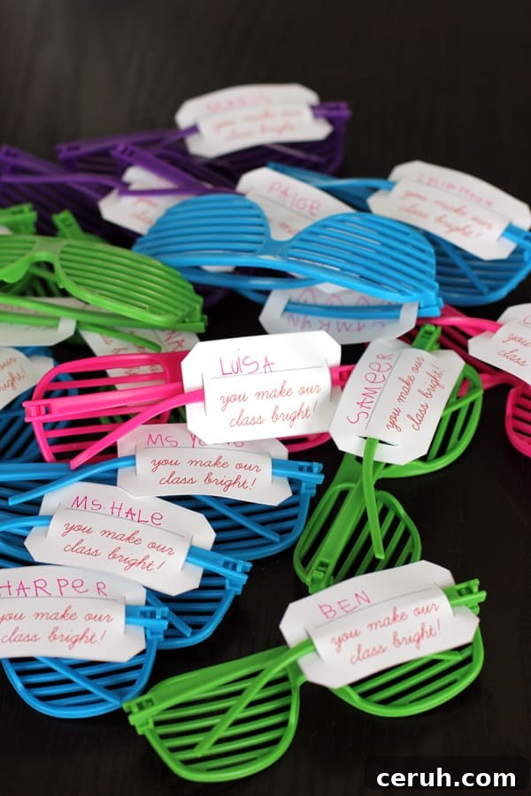 You Brighten Our Class: Valentine’s Day Message Ideas 8 You Make Our Class Bright Valentine | Melanie Makes melaniemakes.com