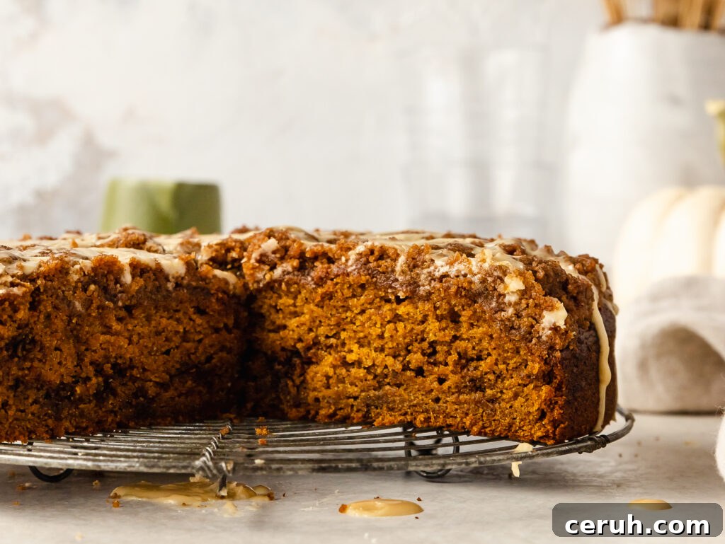 maple pumpkin coffee cake