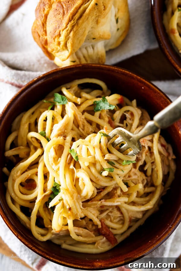 Crockpot Chicken Spaghetti