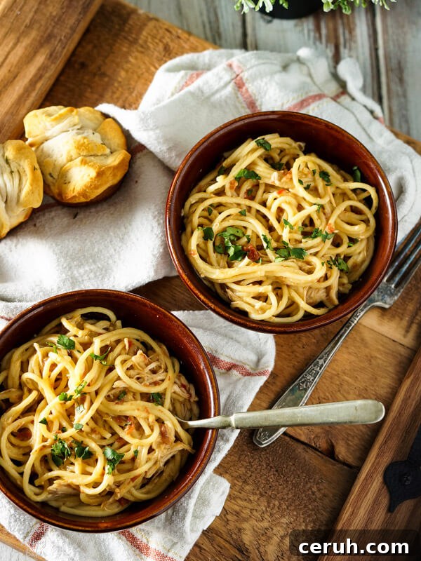 Crockpot Chicken Spaghetti