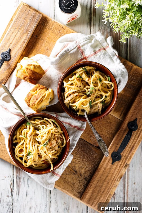 Crockpot Chicken Spaghetti