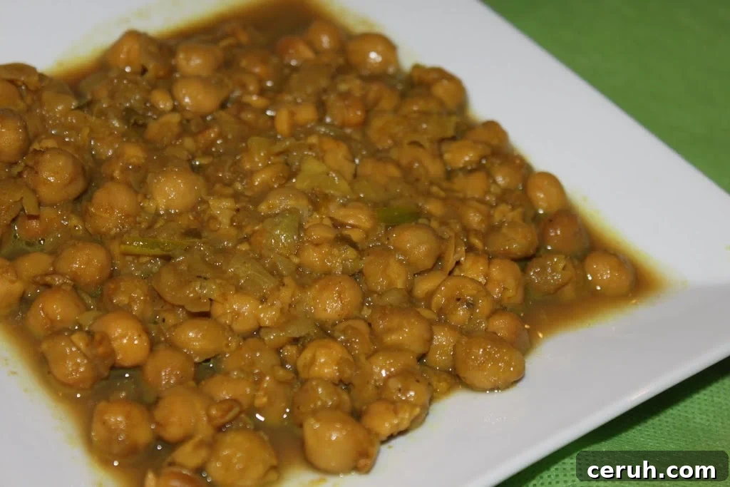 Imli Chole (Sweet and sour Chickpea curry)