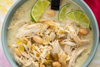Creamy Slow Cooker White Chicken Chili