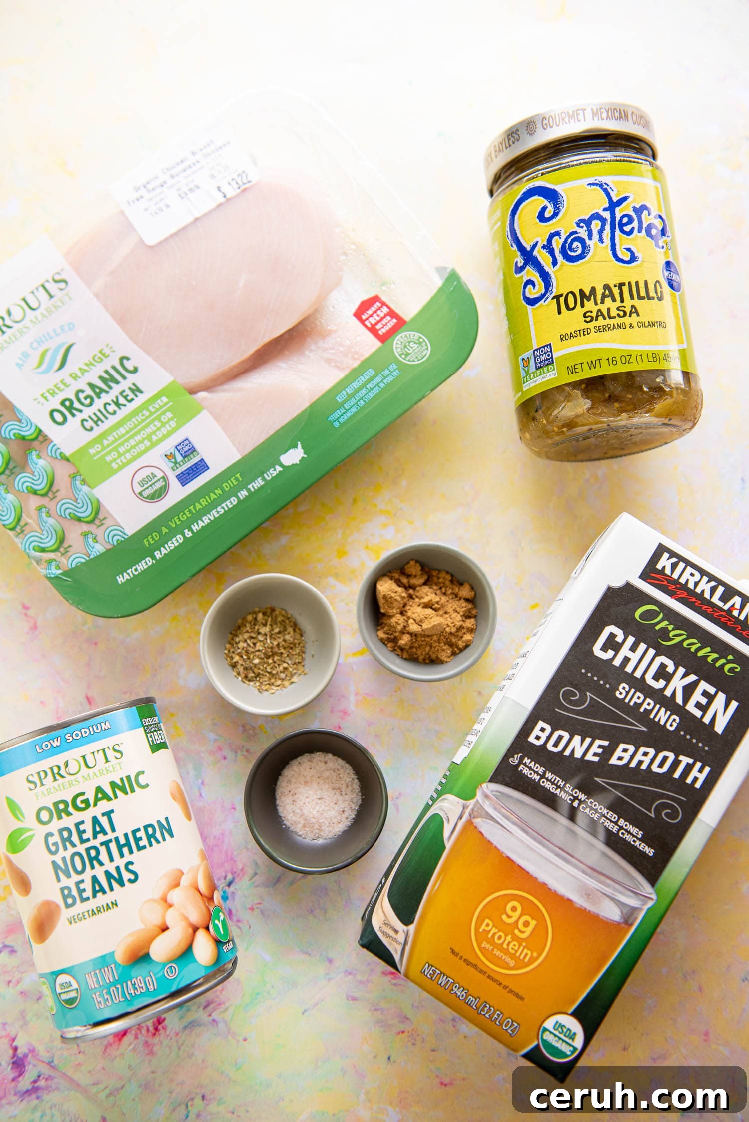 chicken breast, verde salsa, bone broth, can of white beans, and spices